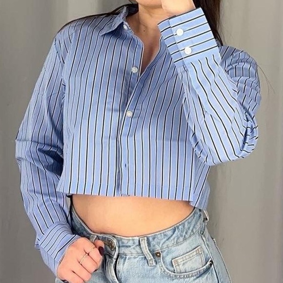 H&M Tops - H&M Cropped Blue Button Up Down Striped Long Sleeve Size Extra Extra Small